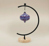 (lavender)
Lavender ceramic curvy retro ornament made with ashes, a handcrafted memorial by Ahava Memorials evoking serenity and grace.