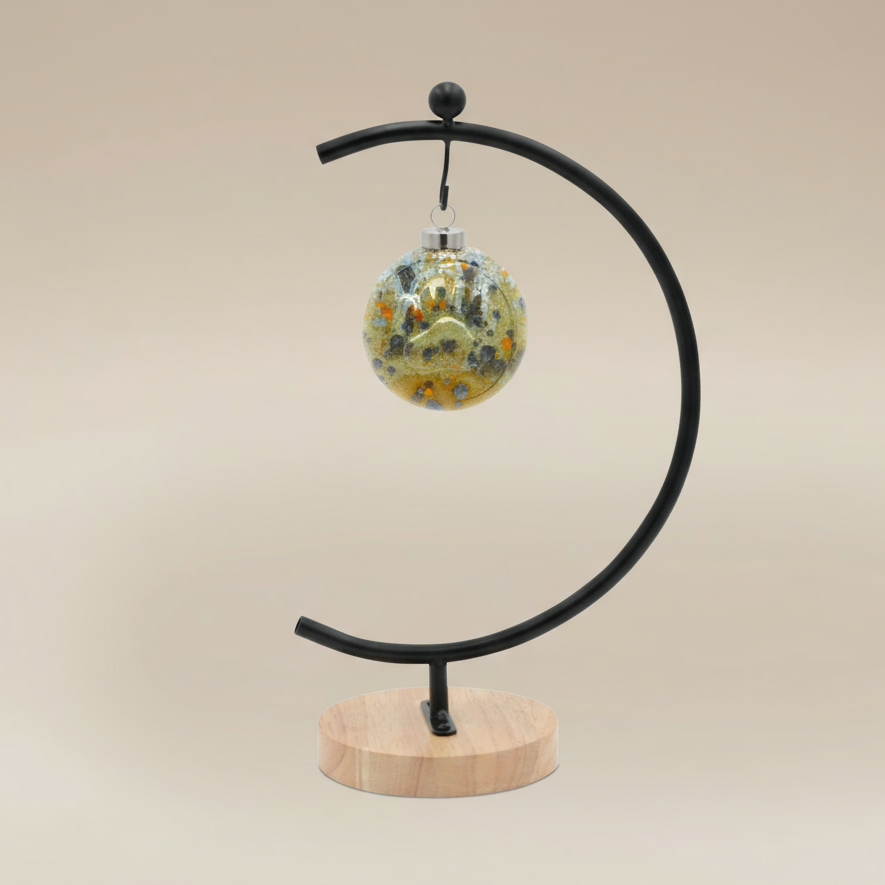 (jasper gold)
Jasper gold ceramic paw ball ornament made with ashes, a luminous handcrafted pet cremation keepsake by Ahava Memorials.