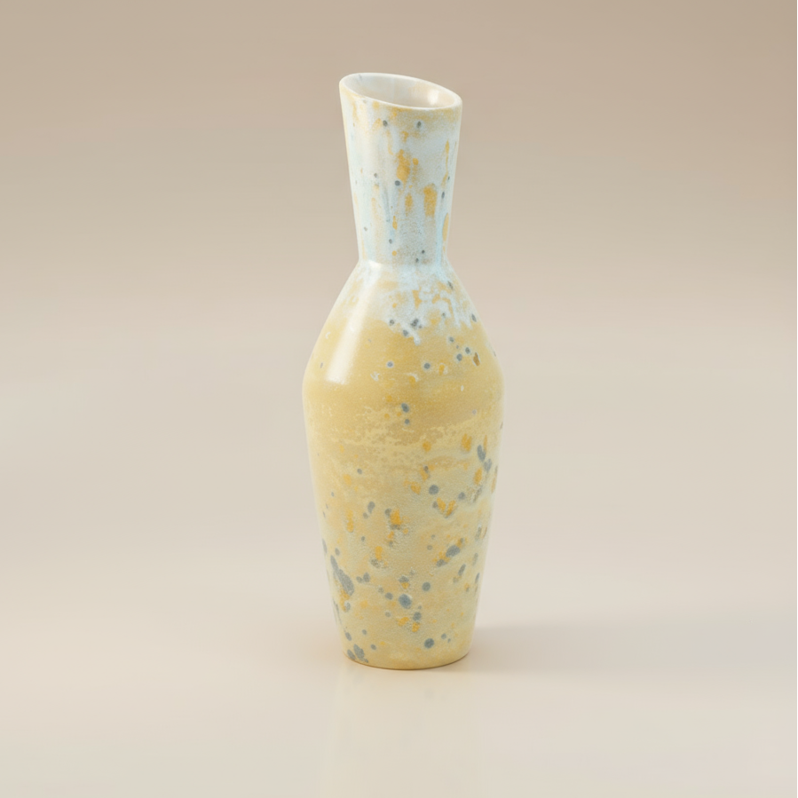 (Jasper-Gold)
Jasper gold ceramic cremation memorial vase made with ashes, radiating warmth and elegant modern style.