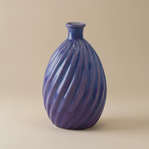 (lavender)
Lavender ceramic cremation memorial vase made with ashes, evoking serenity, grace, and eternal love.