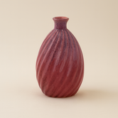(sunstone red)
Sunstone red ceramic cremation memorial vase made with ashes, representing love, strength, and devotion.